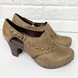 DANSKO Ryder Studded Wood Clog | Leather